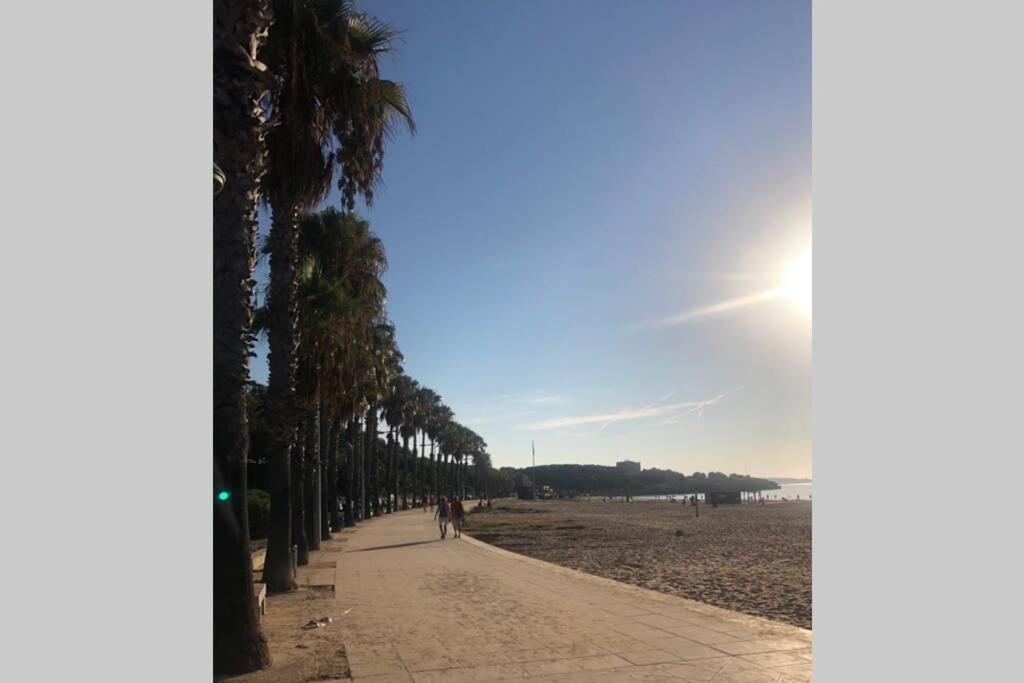 Apartment In Front Of Arrabassada Beach Tarragona Luaran gambar